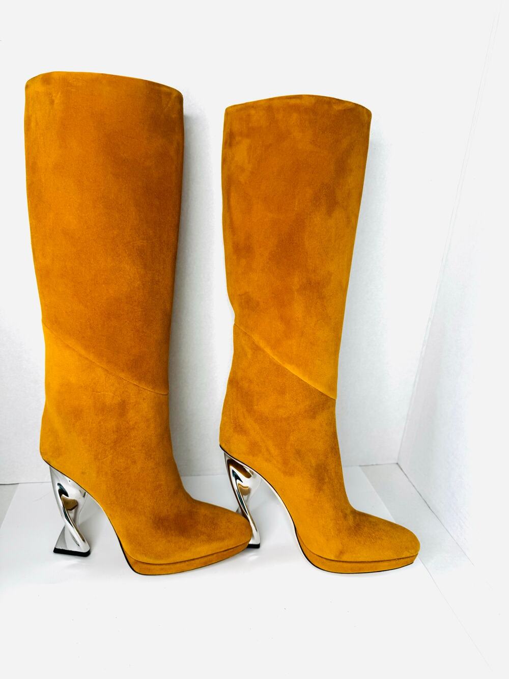 Brandon Maxwell Camel Suede Knee High Boots Sculptural Heel EU 39 US 9